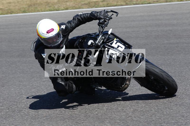 /Archiv-2022/54 13.08.2022 Plüss Moto Sport ADR/Einsteiger/45